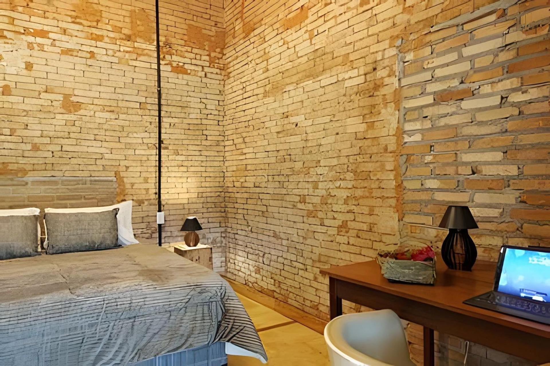 アチバイア Sitio Santo Antonio - Chale 1 Com Ofuroゲストハウス エクステリア 写真